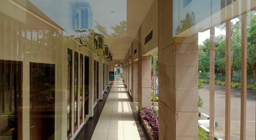 Oyo 90102 Edotel Hotel By Dbest Hospitality Bandung Exteriör bild