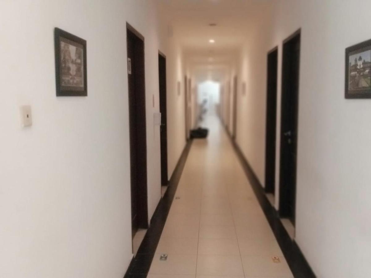 Oyo 90102 Edotel Hotel By Dbest Hospitality Bandung Exteriör bild